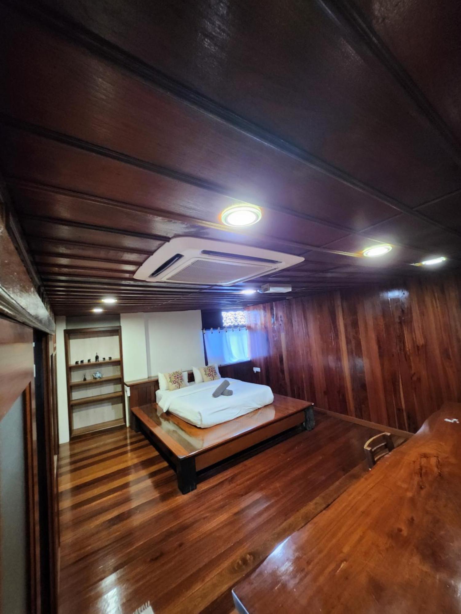 Uptown Eco Hotel Куала-Тренгану Екстер'єр фото